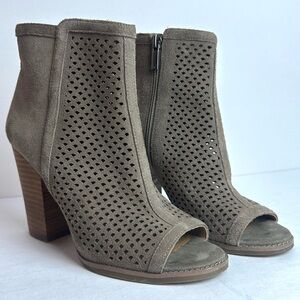 ♦️ Lucky Brand Ankle Suede Leather Booties Size 7